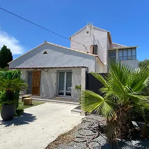 Maison Lumineuse En Bord De Mer... , Hyères France